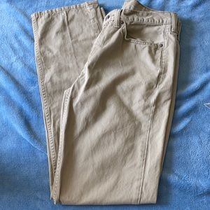 Men’s Vintage Levi’s 514 tan jeans 32/34